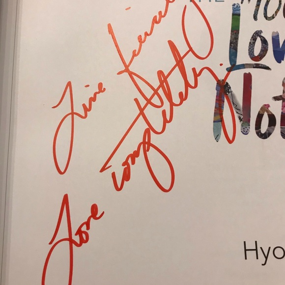 The #100 Love Notes Project Hyong Yi Hardcover. Ovarian cancer awareness. - Picture 2 of 6